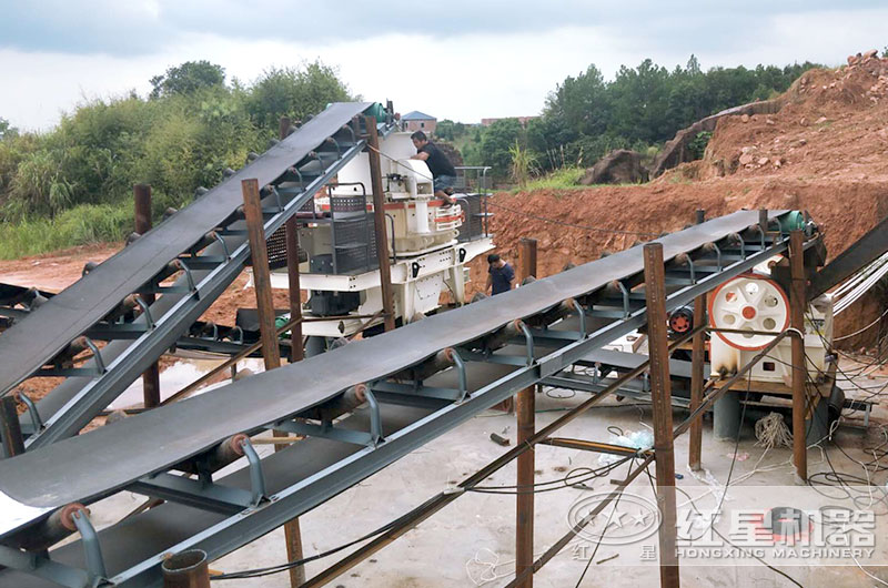 小型河石沙加工設(shè)備安裝現(xiàn)場 小型河石沙加工設(shè)備安裝現(xiàn)場