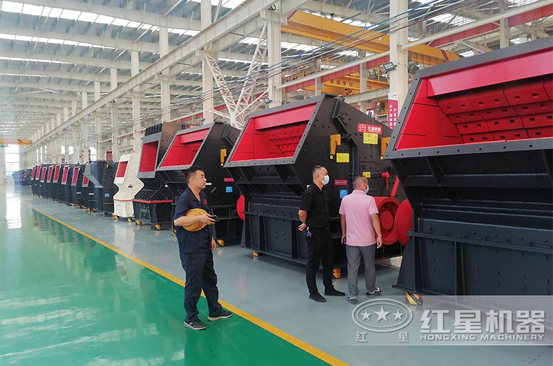 反擊式破碎機設備 反擊式破碎機設備