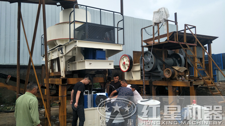 生產現場有很多，安排起來啦！