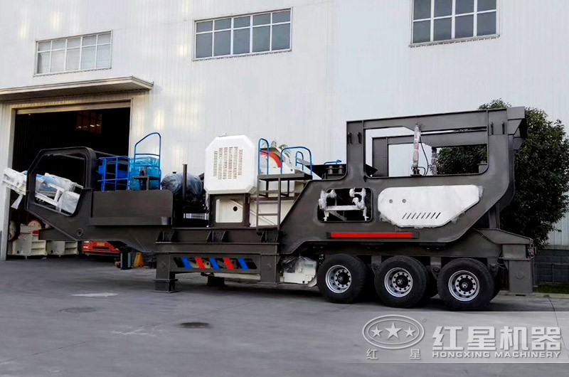 移動(dòng)鄂破破碎力度大、可做初級(jí)破碎